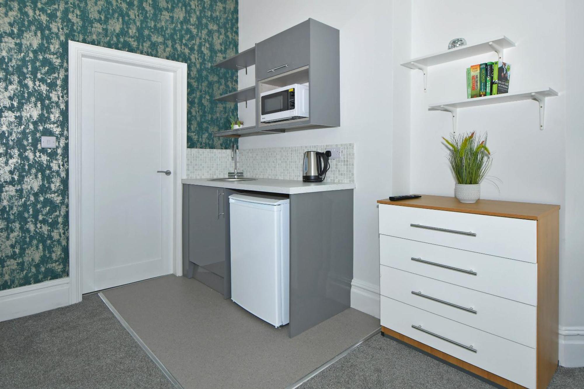 Guest house One Battison - Affordable Rooms, & In On Trent Stoke-on-Trent
